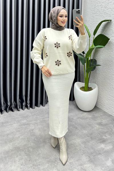 Irmak Çiçek Detaylı Triko Takım 1006 Taş