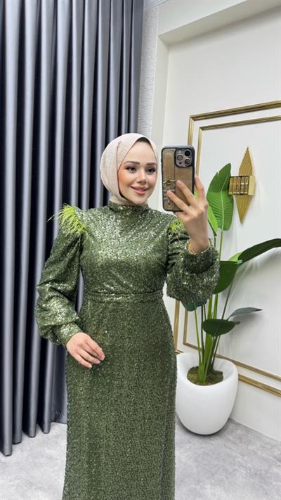 Omuzu Tüy Detaylı Taşlı Abiye 8011 Haki
