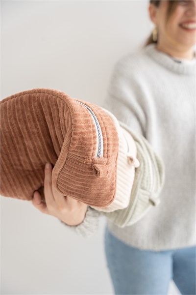 ORGANİK PAMUK KADİFE MAKYAJ ÇANTASI & CLUTCH – TARÇIN