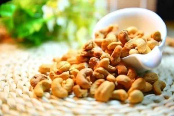kuruyemişin faydaları nelerdir, kuruyemiş, kuruyemiş faydaları