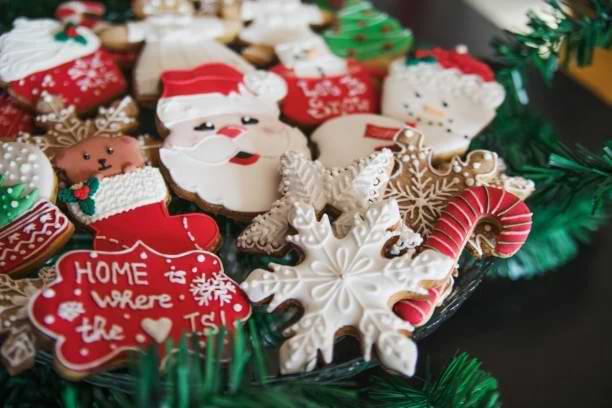 şeker hamurlu yılbaşı kurabiyesi