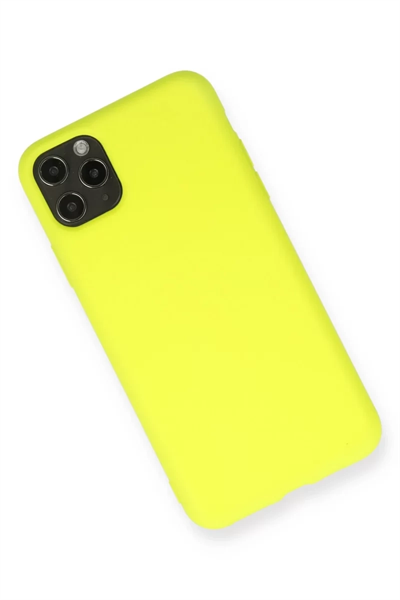 Apple iPhone 11 Pro Max Kılıf Nano içi Kadife Silikon - Sarı