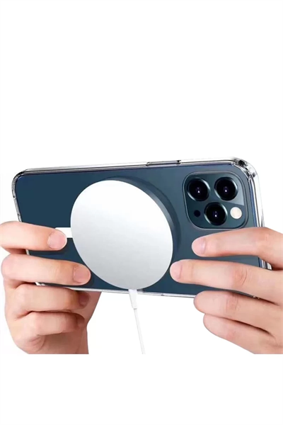 Apple iPhone 16 Pro Kılıf Magneticsafe Şeffaf Silikon - Şeffaf