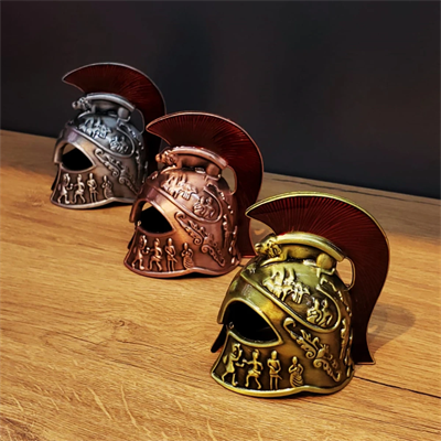 Metal Dekoratif Şövalye Miğferi