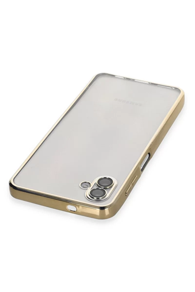 Samsung Galaxy A04 Kılıf Lensli Silikon - Gold