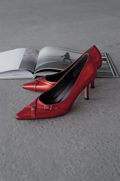 Çapraz Kemer Bantlı Stiletto