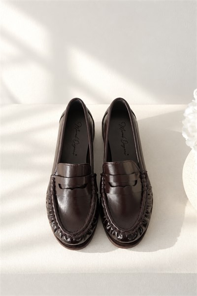Klasik Bant Detaylı Loafer