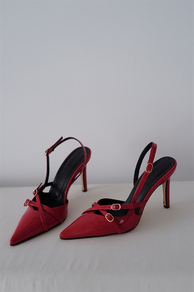 Çapraz Tokalı Stiletto