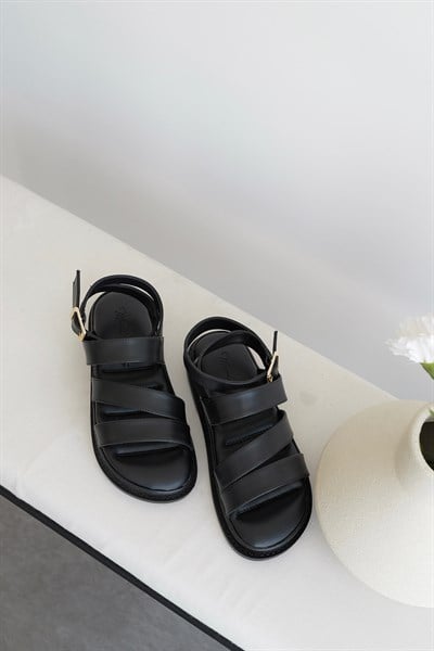 Bilekten Bağlamalı Sandalet