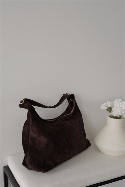 Dikişli Orta Boy Çanta