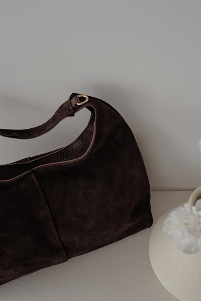 Dikişli Orta Boy Çanta