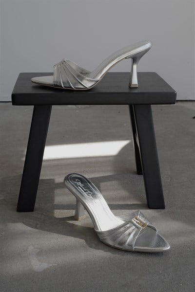 Drape Model Topuklu Terlik