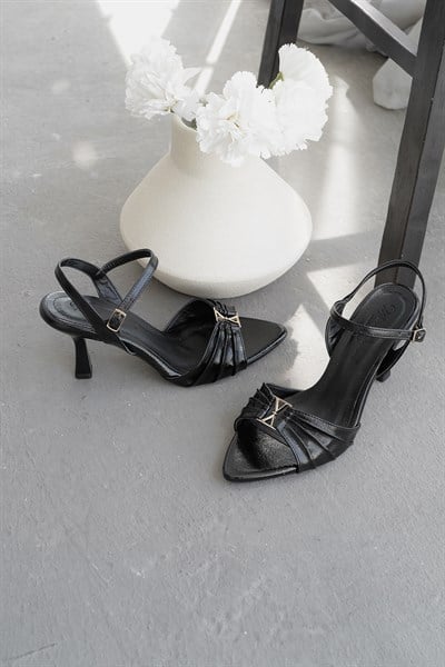 Drape Model Topuklu Topuklu Ayakkabı