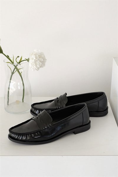 Düz Tabanlı Loafer