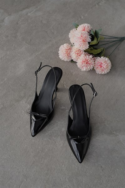 Fiyonklu Topuklu Ayakkabı