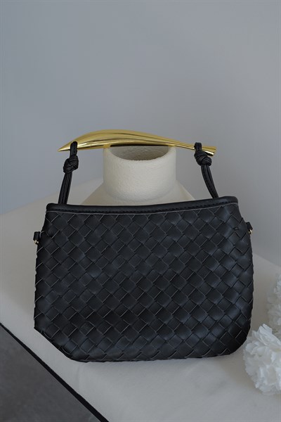 Gold Kulplu Kapitone Çanta