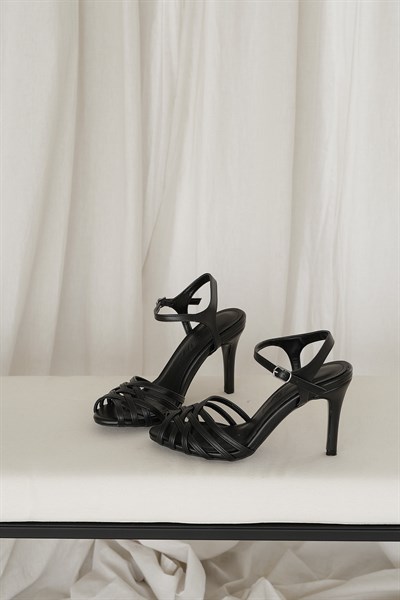 Kafes Model Topuklu Ayakkabı