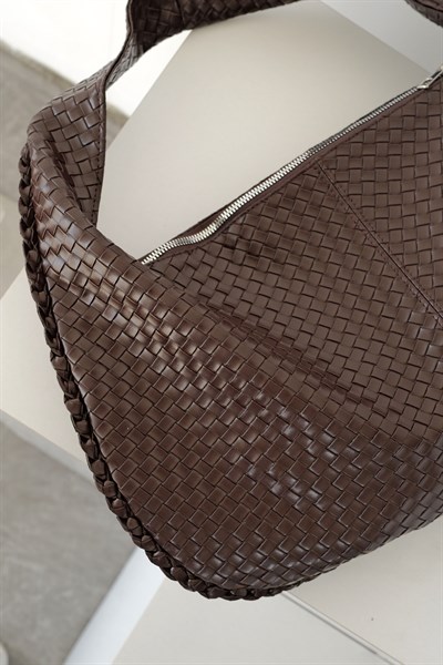 Kapitone Omuz Çanta