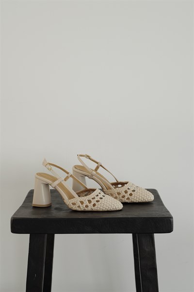 Örgülü Topuklu Ayakkabı