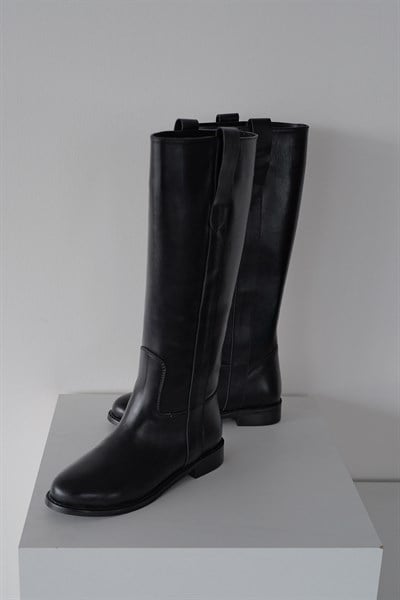 Şerit Detay Hakiki Deri Çizme