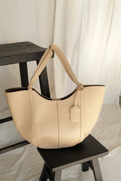 Şerit Detaylı Çanta