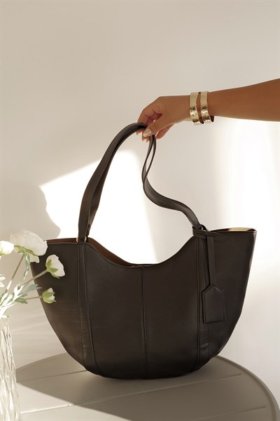 Şerit Detaylı Çanta