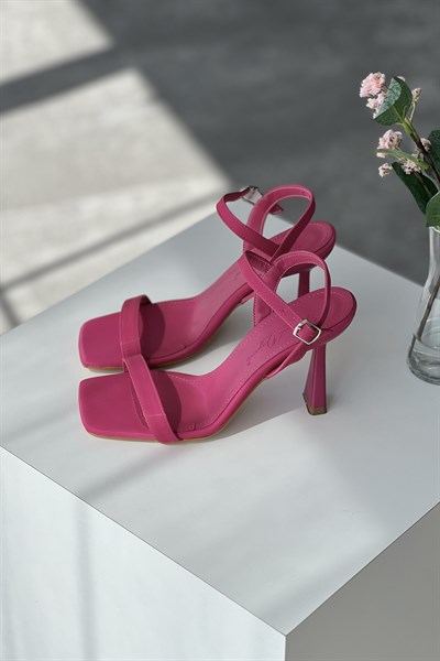 Tek Bant Topuklu Ayakkabı