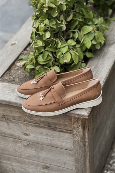 Toka Detaylı Loafer