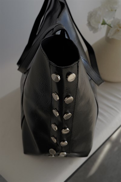 Zımbalı Büyük Çanta