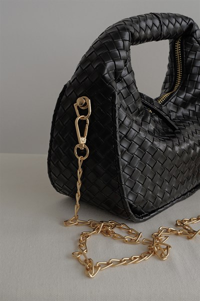 Zincir Askılı Kapitone Çanta