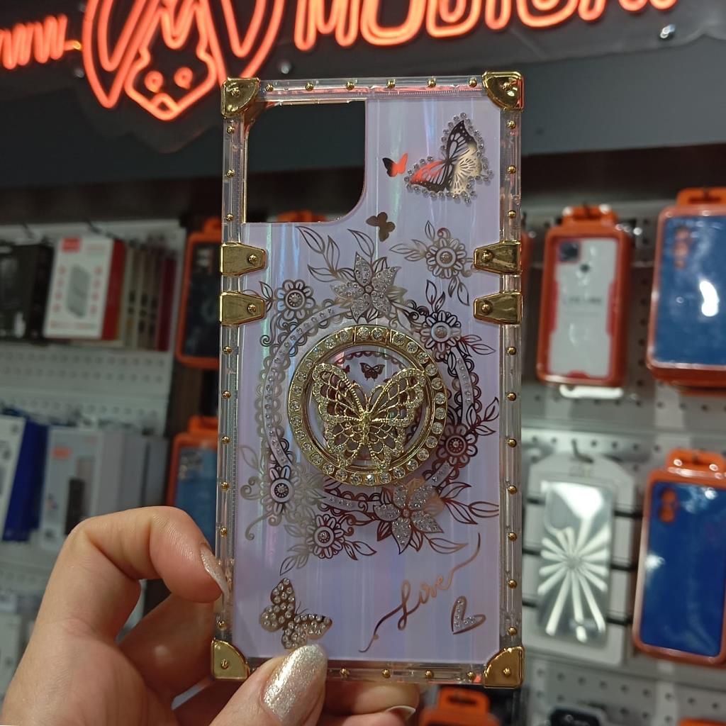 Apple iPhone 15 Pro Louiz Taşlı Kelebek Standlı Kılıf