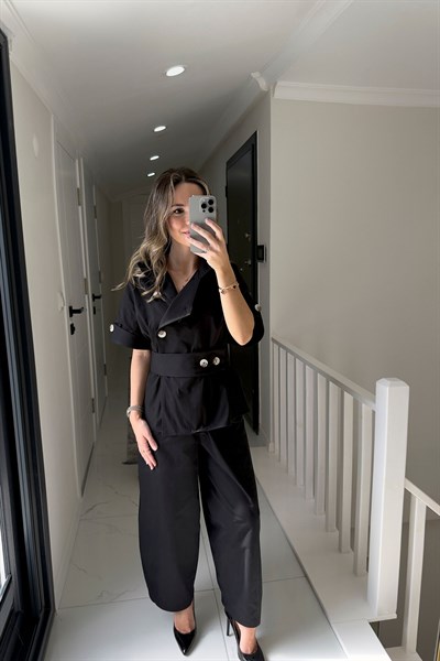 DİK YAKALI GÖMLEK PANTOLON TAKIM - SİYAH