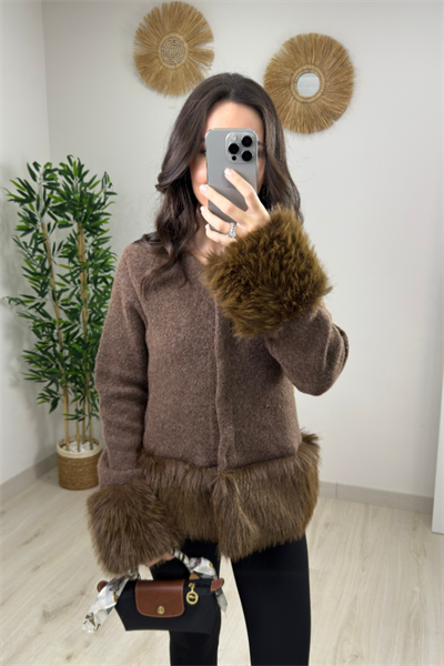 KÜRKLÜ TRİKO HIRKA - KAHVE