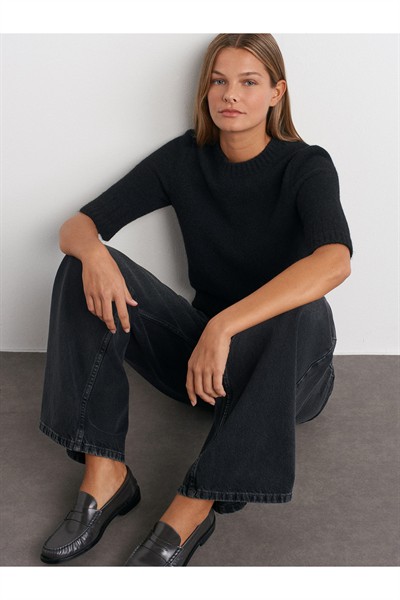 10654 Bisiklet Yaka Yumuşak Dokulu Kısa Kol Triko Kazak-Siyah