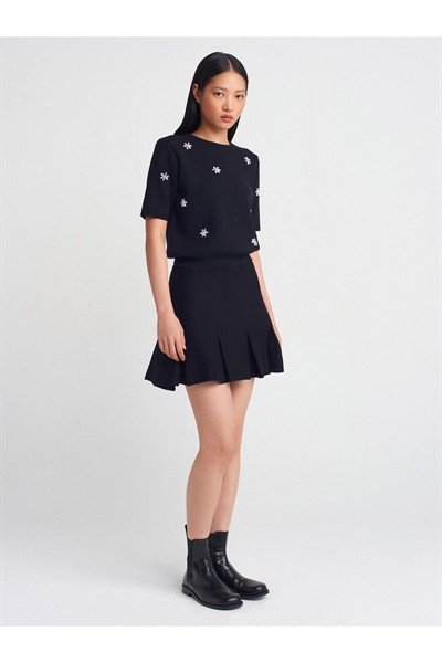 10683 Bisiklet Yaka Taş İşlemeli Triko Kazak-Siyah