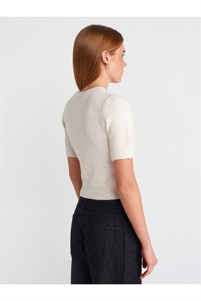 10703 Bisiklet Yaka Pullu Simli Triko Kazak-krem