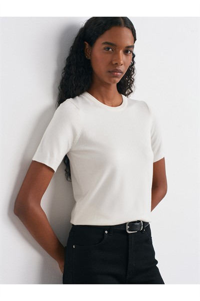 10779 Bisiklet Yaka Kısa Kollu Triko Bluz-Ekru