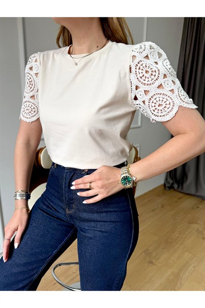 Kadın Bej Premium Bisiklet Yaka Kol Örgü Detay Pamuklu Bluz