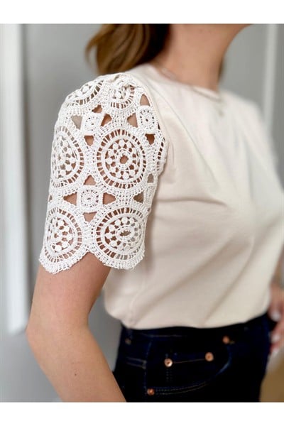 Kadın Bej Premium Bisiklet Yaka Kol Örgü Detay Pamuklu Bluz