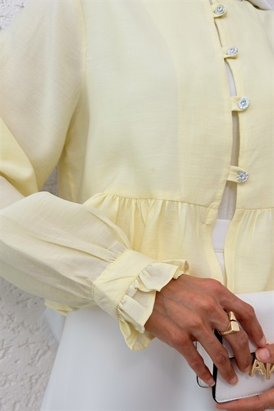 Kadın Sarı Eteği Fırfırlı Ten.Sel Kumaş Pamuk Gömlek