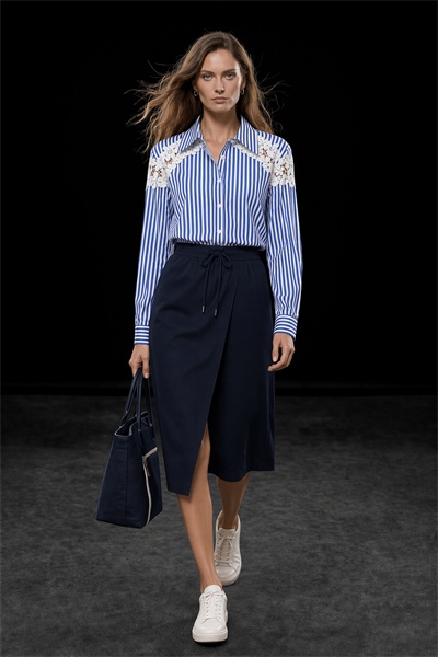 Lacivert Çizgili Dantel Detaylı Pamuklu Gömlek