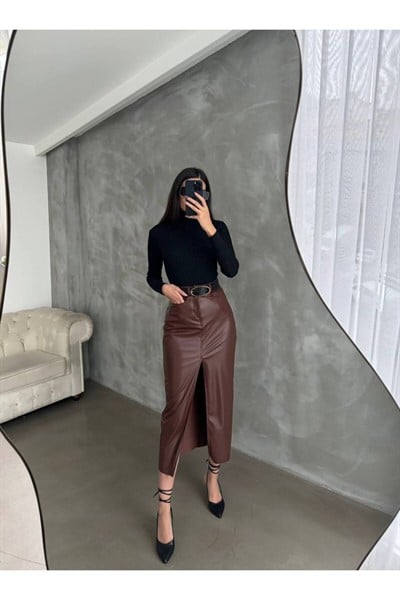 Kadın Acı Kahve Önden Yırtmaçlı Şardonlu Midi Boy Cepli Deri Etek