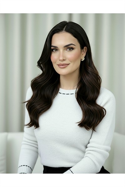 Kadın Beyaz Bisiklet Yaka Yumuşak Dokulu Şeritli Triko Kazak