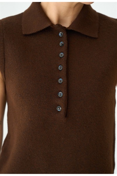 Kadın Kahve Düğmeli Premium Kolsuz Kazak