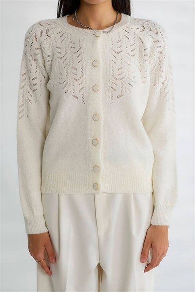 Kadın Ekru Önü Düğmeli Ajurlu Triko Hırka