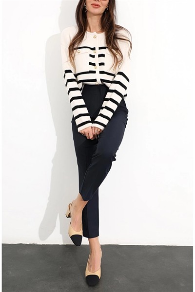 Kadın Koyu Lacivert Karol Premium Önü Flatolu Biyeli Yüksek Bel Zr Model Kumaş Boru Paça Havuç Pantolon