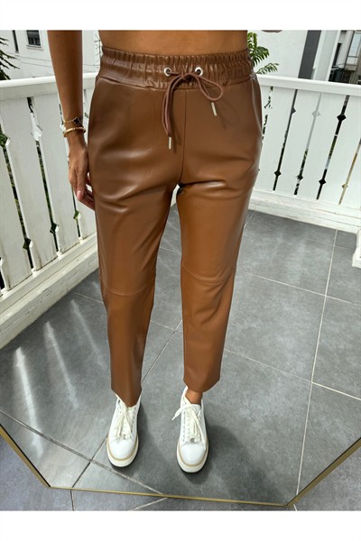 Kadın Taba Premium Kumaş Beli Bağcıklı Diz Şerit Çimalı Detaylı Jogger Yüksek Bel Deri Pantolon