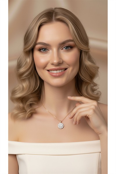 Kadın Premium Kuyumcu İşçilik Rodyum Kaplama Zirkon Taşlı Çiçek Modern Tasarım Kolye