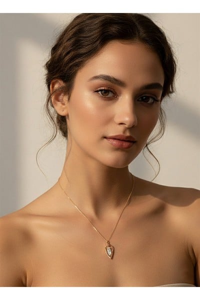 Kadın Premium Kuyumcu İşçilik Vip Çelik Premium Rodyum Kaplama Taşlı Modern Tasarım Kolye