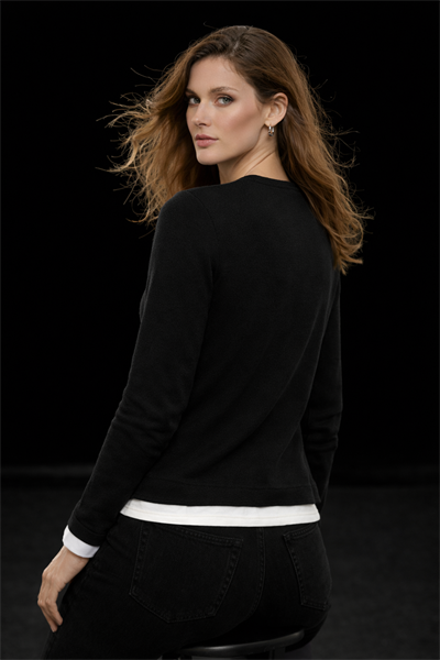 Kadın Siyah Bisiklet Yaka Garnili Çıtçıtlı Bluz 